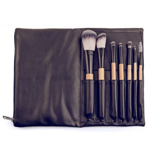 7 BRUSH "ON THE GO" SET